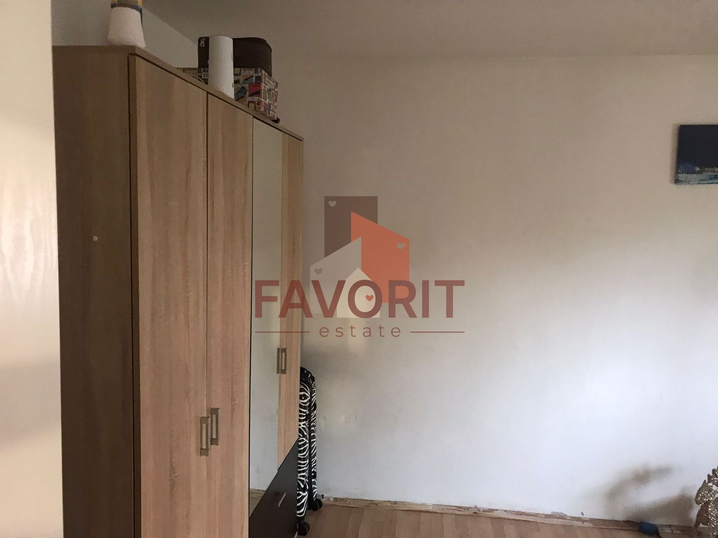 1 camera | decomandat | mobilat si utilat | zona excelenta | - Poză 4