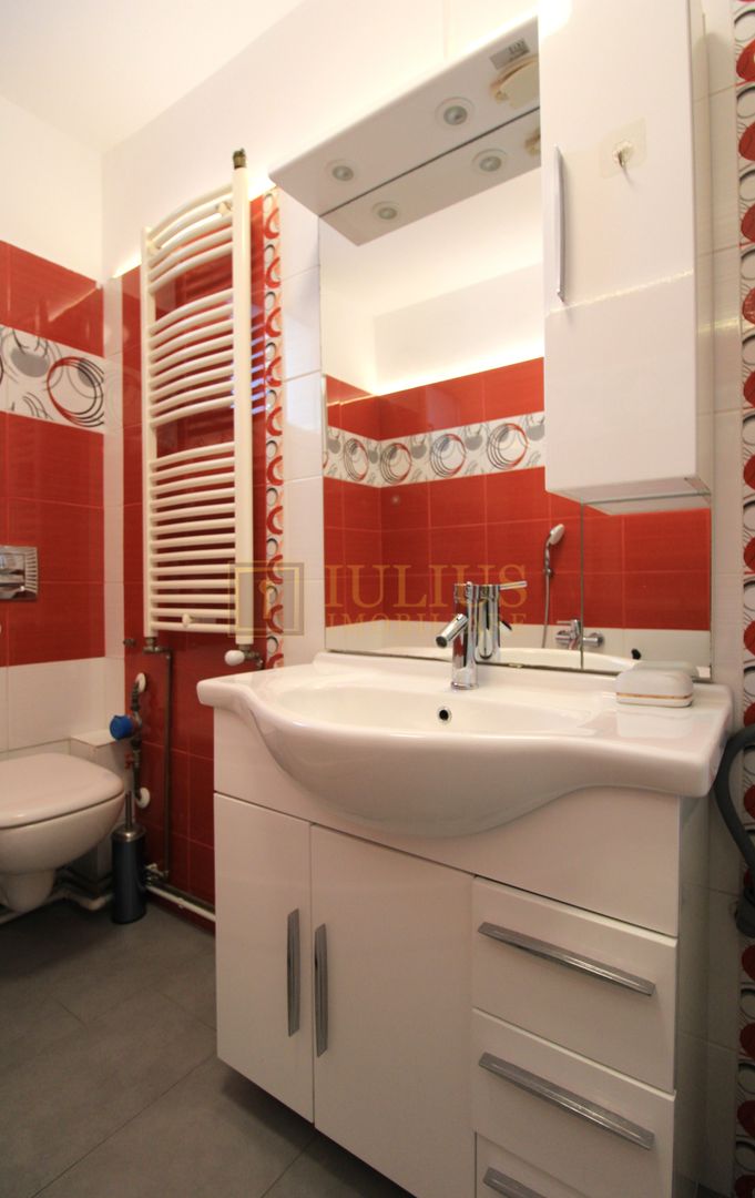 2 camere, zona centrala; str. Remus, centrala proprie. - Poză 19