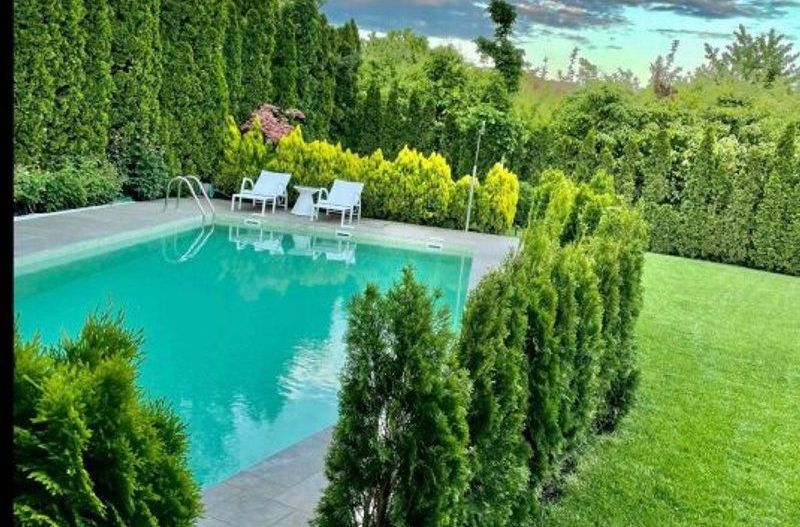 Vila lux de vanzare in cel mai dorit complex din Erou Iancu Nicolae-locatie rara - Poză 16