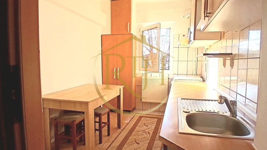 Oferim spre vanzare apartament cu 3 camere, decomandat,  zona Lipovei - Poză 17