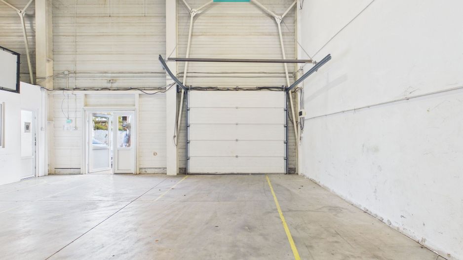 Hală cu suprafața de 167 mp în Arad - Poză 2