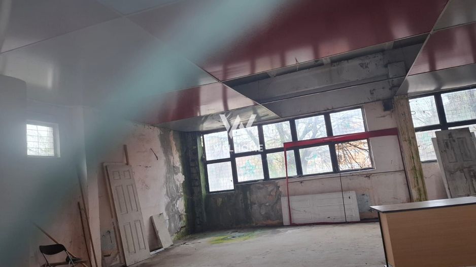 Spatiu industrial compus din doua corpuri in Orlat, central - Sibiu - Poză 5