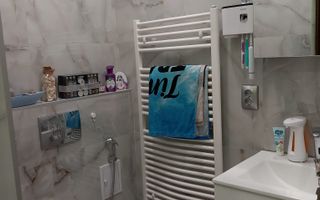 Ag BRASADAS vinde ap 2 cam SUPERFINISAT 41mp etaj 1 CENTRU. - Poză 4