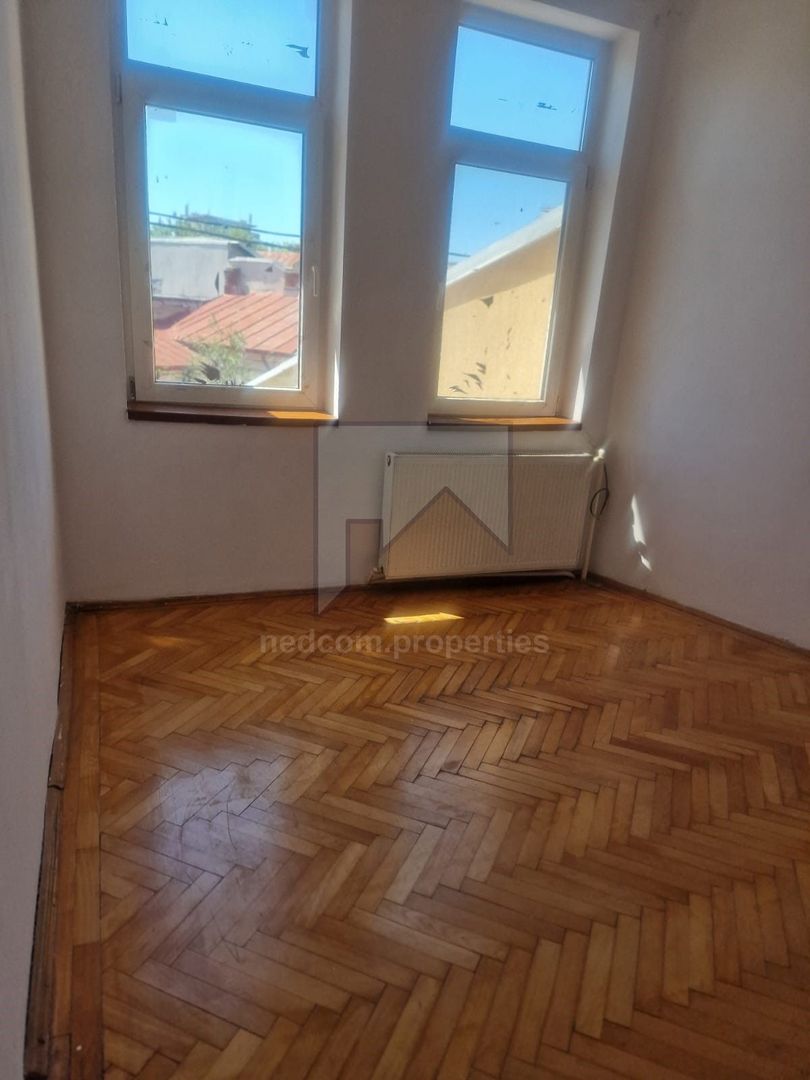 Casa S+P+1 - zona Calea Grivitei - Poză 4