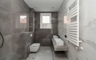 Vânzare, casă,  in 2 nivele, Poiana Domneasca. - Poză 17