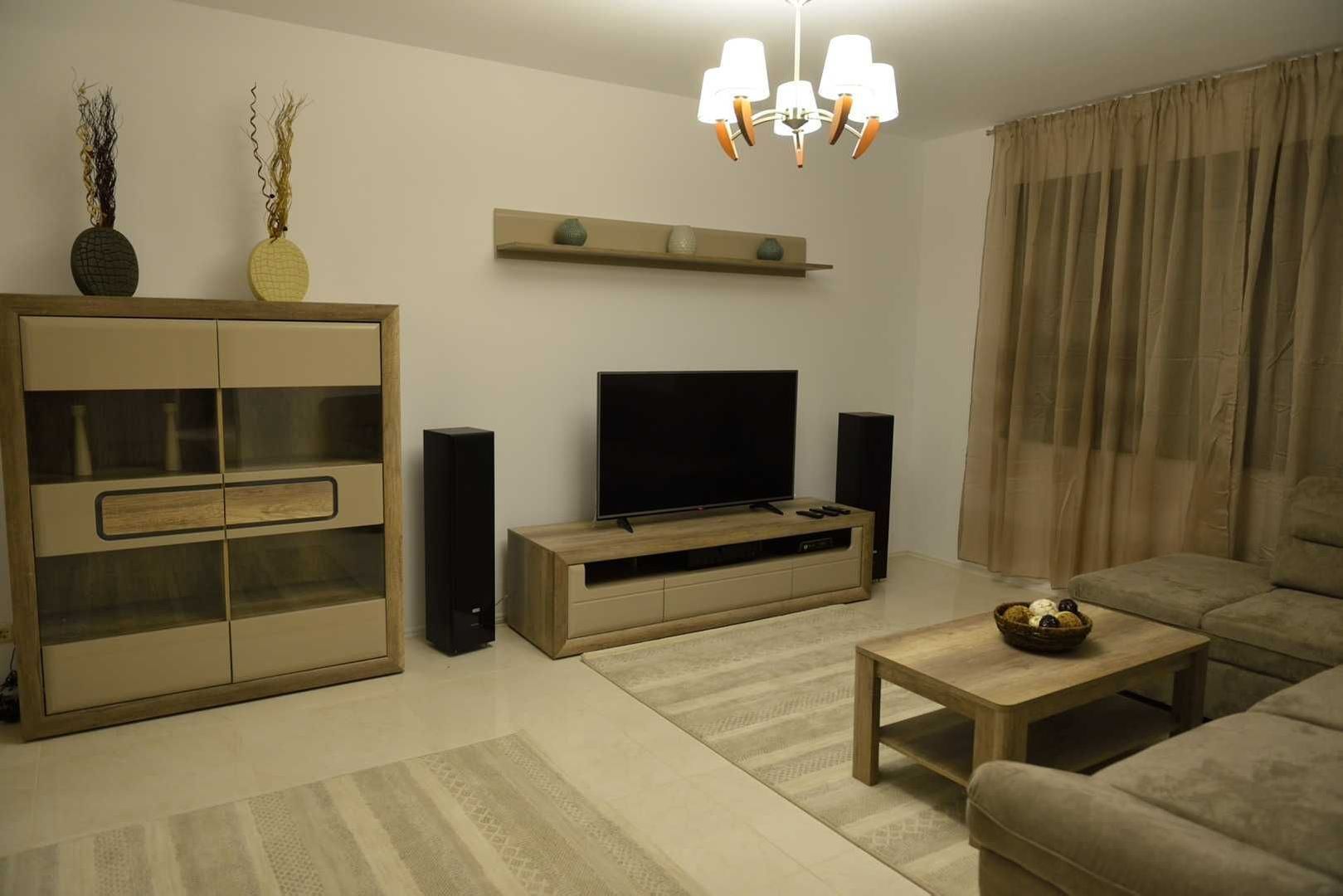 Vila de lux cartierul Padurea Baneasa - Poză 1