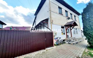 Spatiu Comercial  11 camere,370 mp utili,960 mp teren - Poză 6