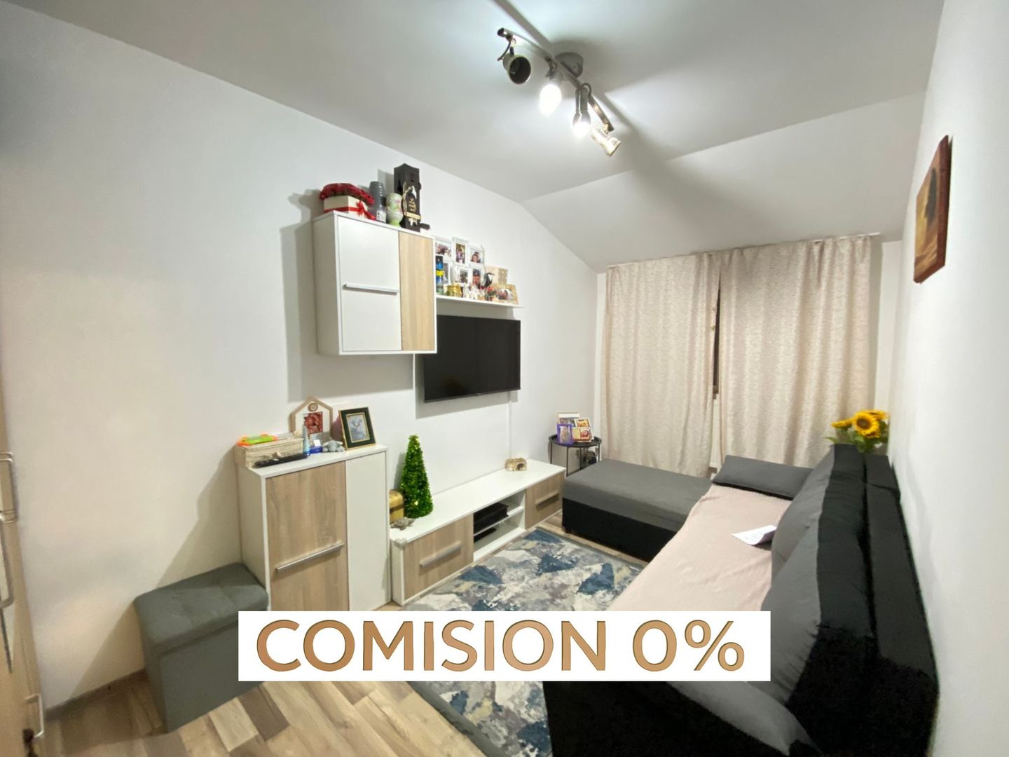Comision 0%, Apartament 2 Camere, Decomandat, Etaj 5, Sagului, Turist - Poză 1