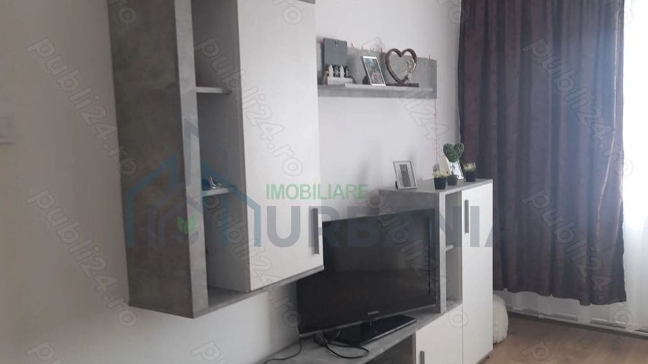 Inchiriez apartament 2 camere decomandat - Poză 1