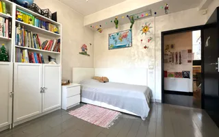 Vila cu 5 camere *344mp* + 400mp Teren // Zona Bucurestii Noi - Poză 36