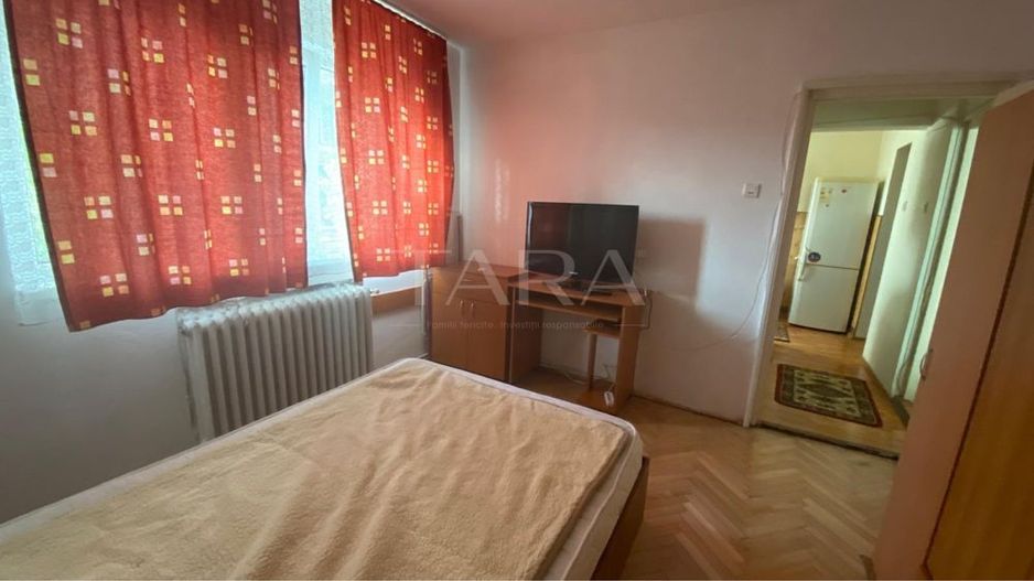 Apartament cu 2 camere, 52 mp, decomandat, renovat. - Poză 5