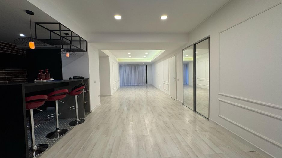 3 CAMERE| CURTE PROPRIE | ARON COTRUS- HERASTRAU - Poză 1