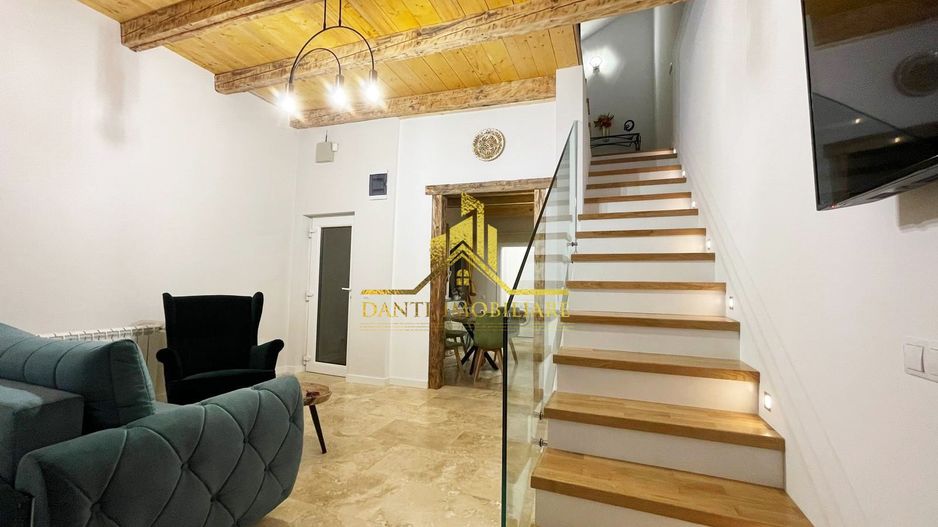 Casa, 3 dormitoare,2 bai, ultrafinisata, mobilat lux, Marasti, Paris - Poză 1
