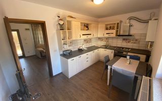 EXCLUSIVITATE - Casa de vanzare in Valea Adanca, 5 drumuri, Mega Image - Poză 5