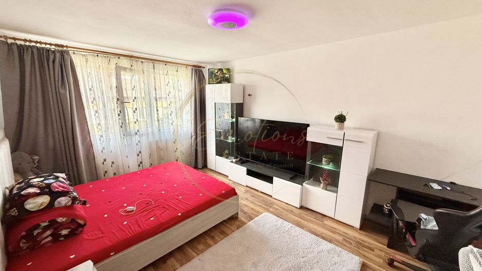 Garsonieră practică și accesibilă în zona Buziașului - Poză 2