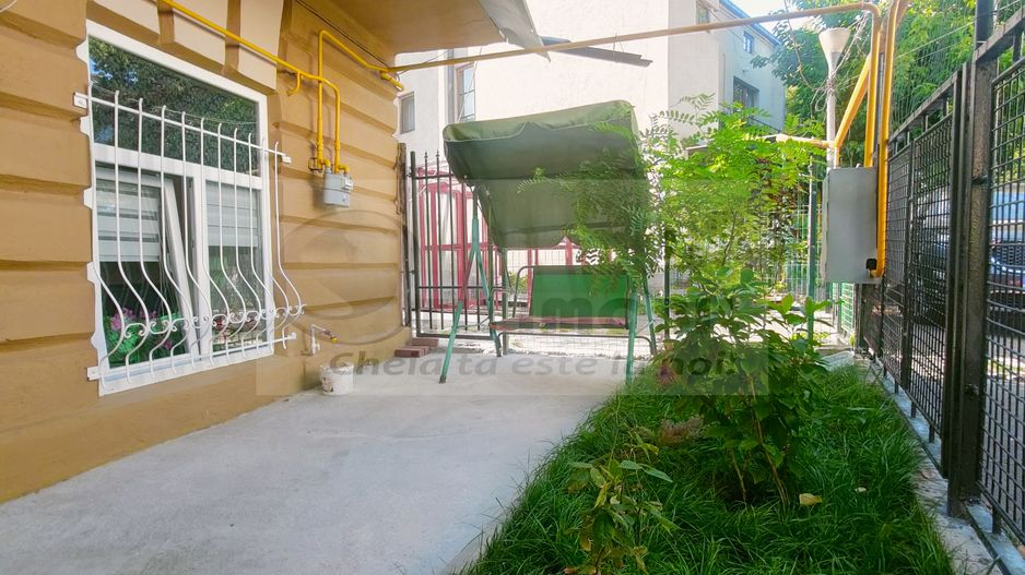 APARTAMENT ULTRACENTRAL , PIATA UNIRII, CUZA VODA 70 MP PLUS CURTE - Poză 6