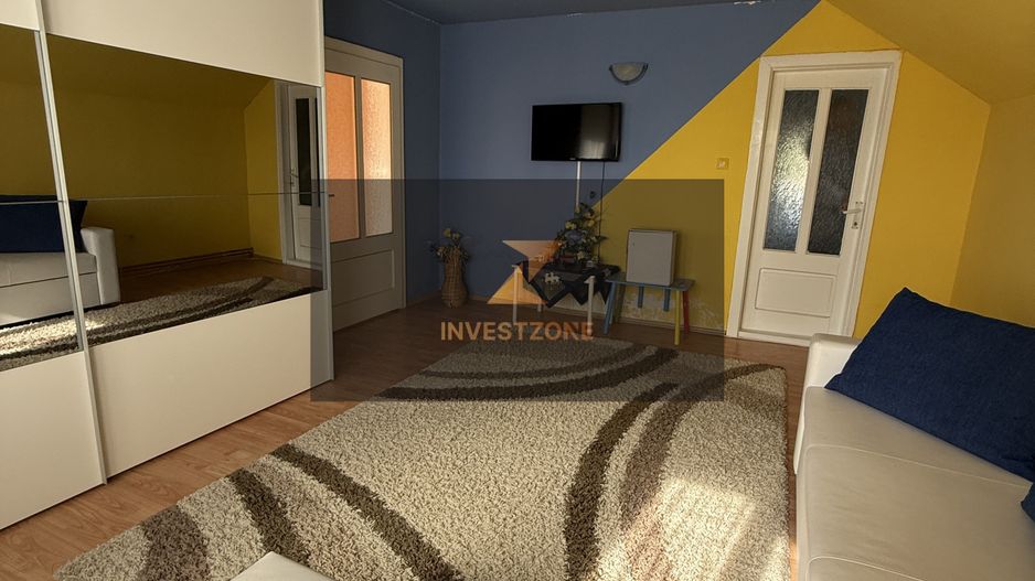 Casă cu teren central în Miersig 20 km de Oradea - Poză 4