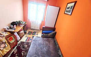 3 Camere, Central, Ideal pentru Familie, Liniste, An '81 - Poză 17