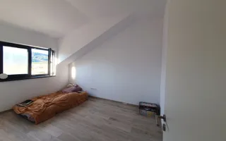 Apartament intabulat, 2 camere decomandate, bloc tip vilă, Sânpetru - Poză 14