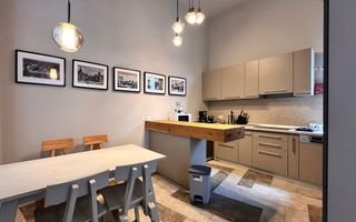 Apartament elegant si modern in Centru! 110mp cu tavan de peste 4m! - Poză 5
