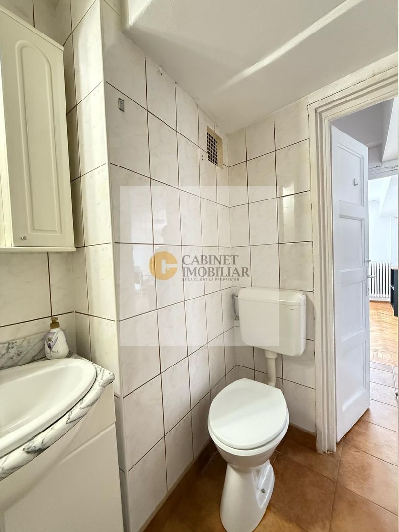 3 camere  | Piata Romana | 2 balcoane deschise - Poză 8