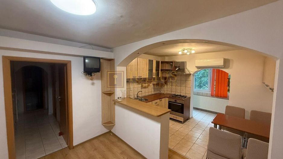 3 camere-calea Aradului, ideal pentru o familie, sau 2 studenti,centrala proprie - Poză 7