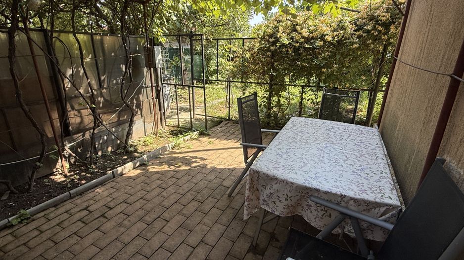 Ap 3 camere 60 mp + curte 18 mp și loc de parcare - Poză 3