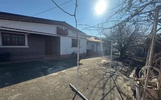 Proprietate deosebita in Filiasi - Poză 15