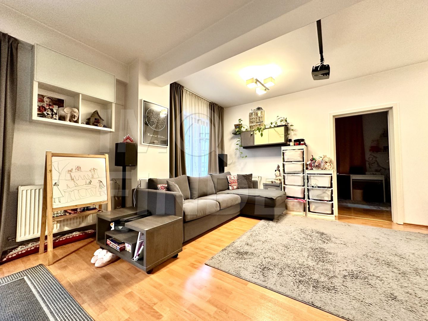 2 camere, imobil nou, Plopilor, parcare, mobilat si utilat - Poză 1