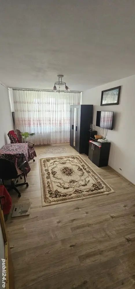 Apartament 3 camere - Poză 2