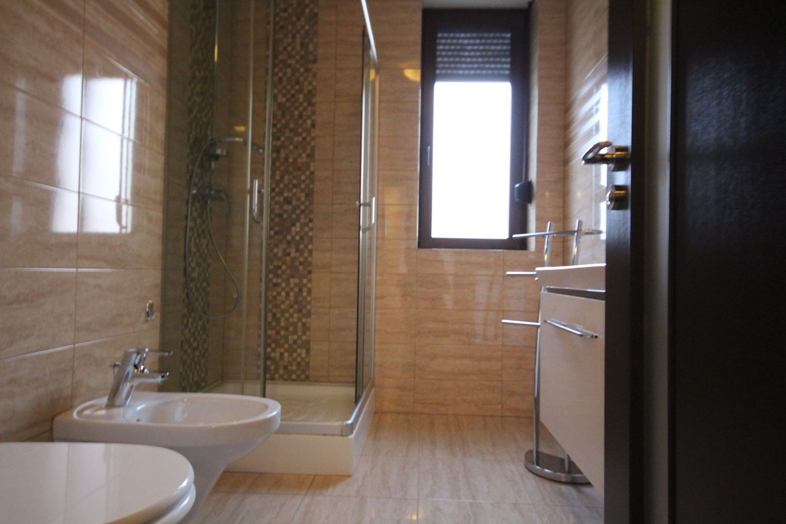 Spațios 4 camere, zona Braytim - Poză 17