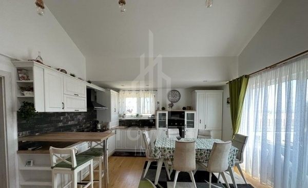 Apartament 4 camere tip penthouse - Poză 2