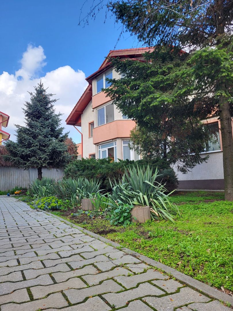 COLENTINA | Andronache | Vila 300 mp | Teren 600 mp | DE INCHIRIAT - Poză 3