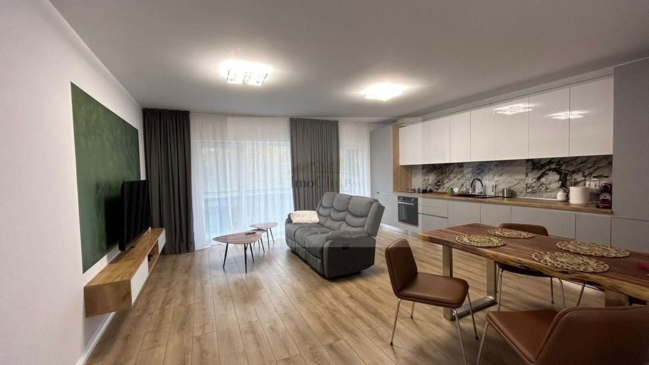 Inchirere apartament 2 camere-zona Terra-parcare-Floresti - Poză 1