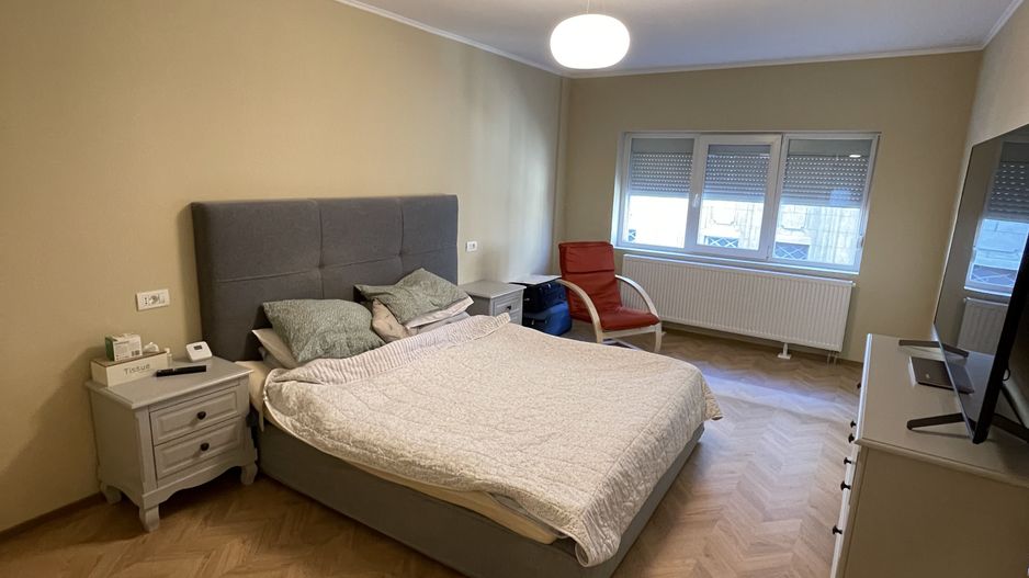 Piața Sf. Gheorghe | Decomandat | Renovat | Centrală proprie | Boxă 16 mp - Poză 10