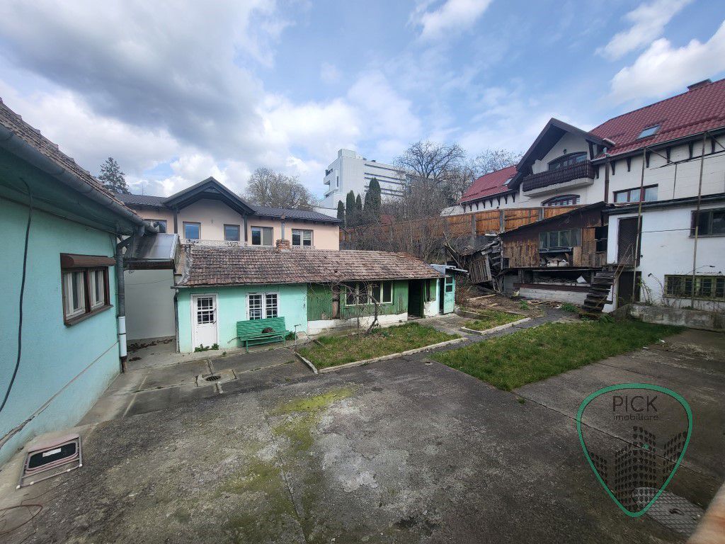 P 1089 Casă cu 2 camere în Târgu Mureș, zonă Semicentrală - Poză 2