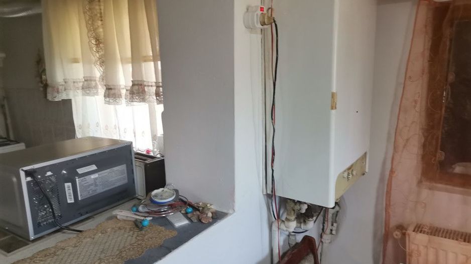 Vanzare casa Calea Campulung - Poză 8