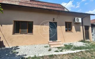 Apartament cu 2 camere la curte comuna de vanzare Ultracentral, Oradea - Poză 3