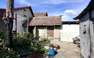 Casa cu anexe si pivniță | Teren intravilan generos | Sannicolau Roman - Poză 15