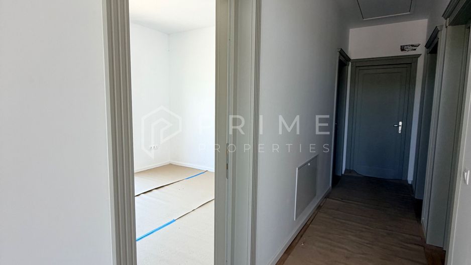 Vilă chalet modern cu perete panoramic de sticlă - Livezeni, Mureș - Poză 12