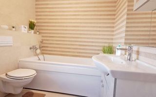 Vând casă  vila cu 5 camere,in Giroc ,materiale premium,comision ,0' - Poză 11