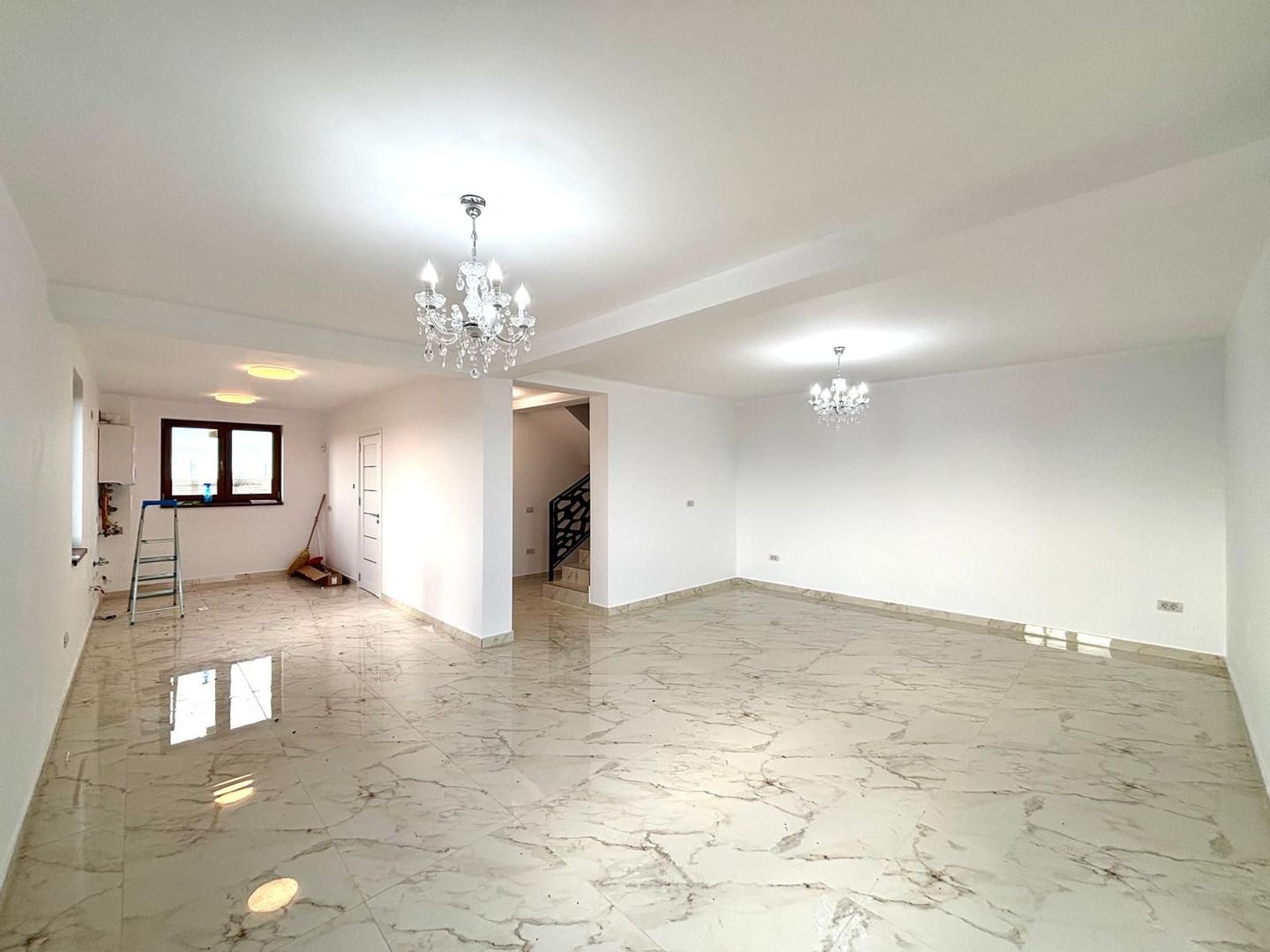 Duplex  cu 4 camere si teren generos , Sacalaz - Poză 5