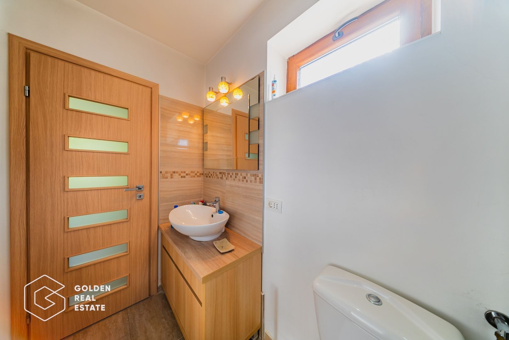 Casa cocheta cu 3 camere, în Bujac, comision 0% - Poză 11