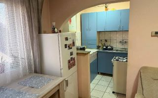 BRASADAS vinde ap 2 cam etaj 3/4 Burdea. - Poză 5
