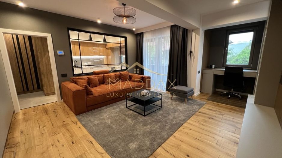 Apartament  LUX**Modern** 3 Camere**Bloc NOU //Strada Agricultori - Poză 1