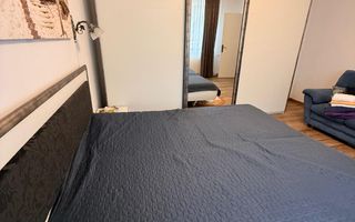 2 camere| curte comuna cu 3 apartamente| centrala proprie| zona aradului| - Poză 3