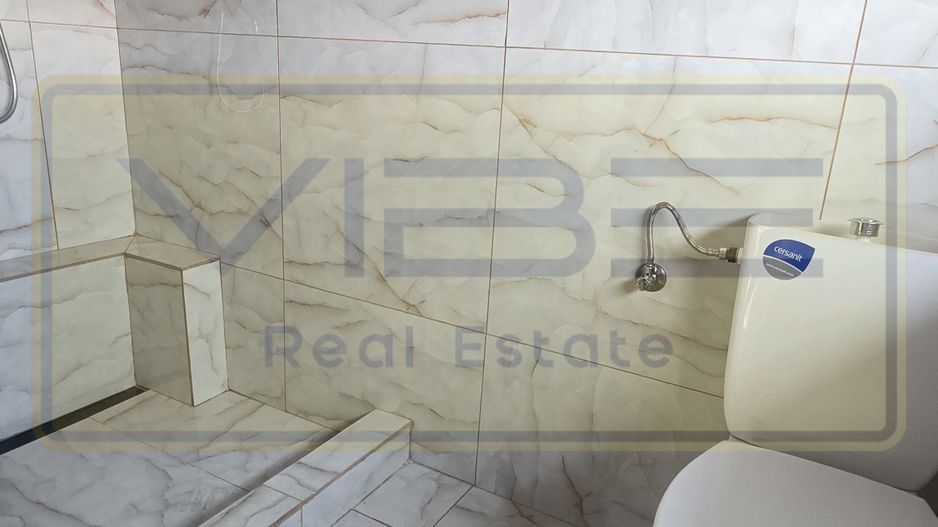 Spatiu 240mp Showroom / Magazin Industrial / Piese etc - Poză 12