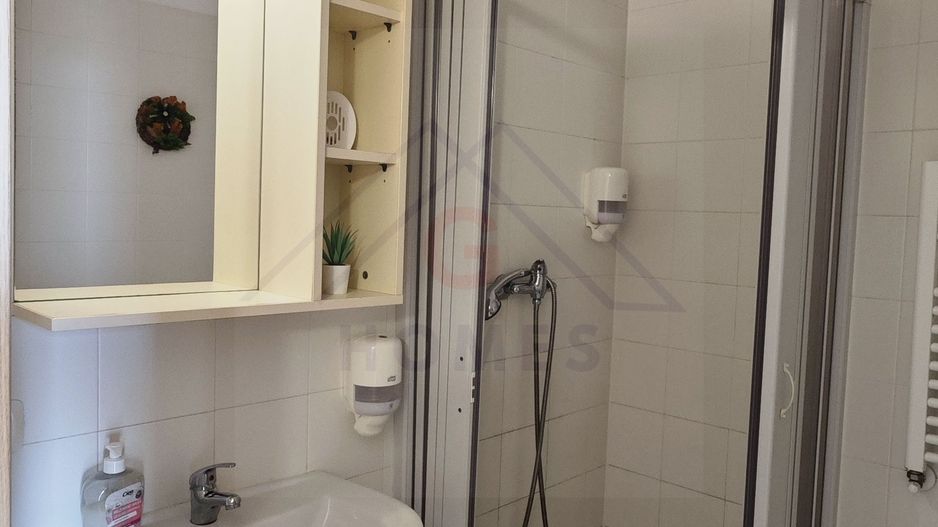Bloc nou, modern. COMPLEX STUDENTESC- Eroilor. - Poză 32