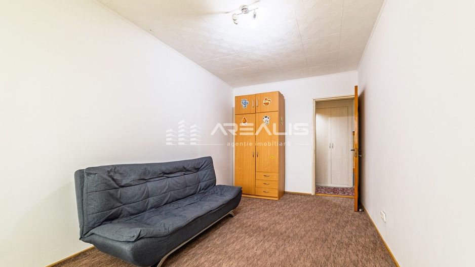 VÂNDUT!!! Apartament spațios cu 3 camere, zona Polivalentă - Poză 8