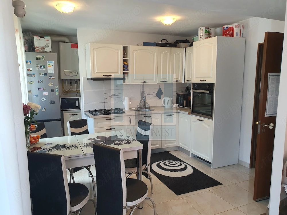 Apartament decomandat, 4 camere, etaj 1/ 4 , cartier Noua - Poză 4